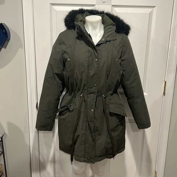 Old Navy olive green parka coat with black faux fur trim hood size size Small - Picture 13 of 13